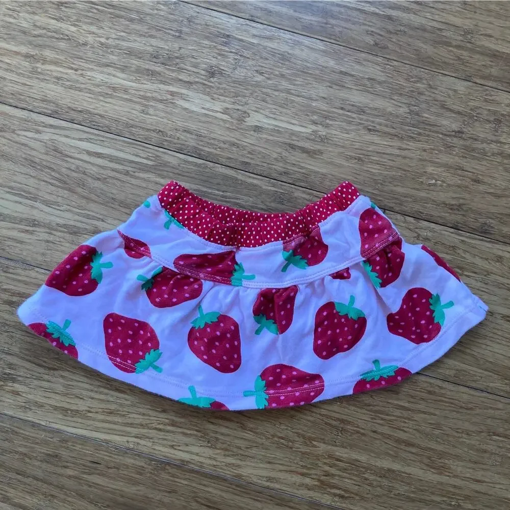 Carter’s Strawberries Pull On Baby’s Skirt, Size 3M